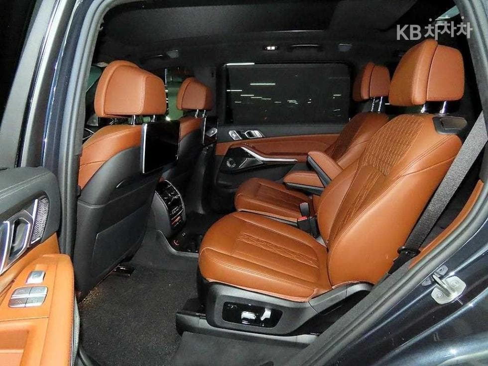 BMW X7(G07)xDrive 40d M Sport - 7