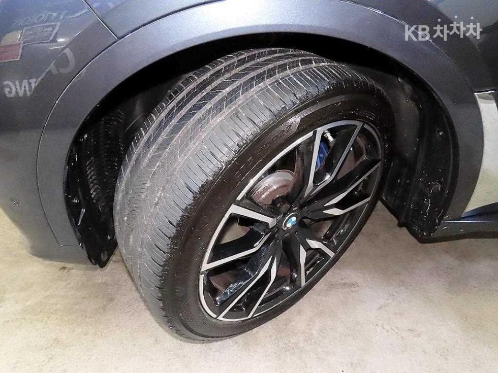 BMW X7(G07)xDrive 40d M Sport - 20