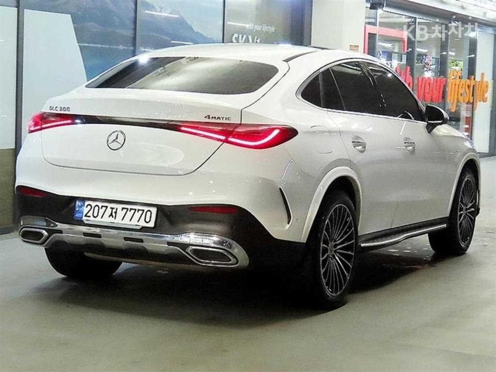 Mercedes-Benz GLC(X254)GLC300 4Matic Standard - 4