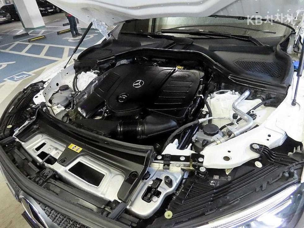 Mercedes-Benz GLC(X254)GLC300 4Matic Standard - 19