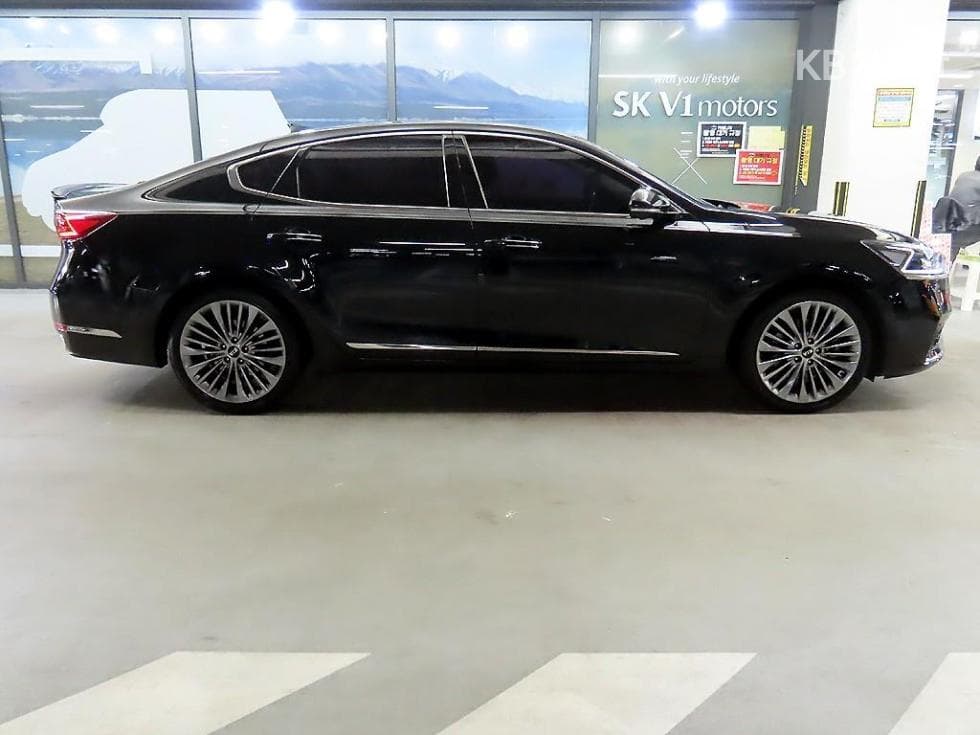 Kia All New K72.4 GDI Prestige - 3