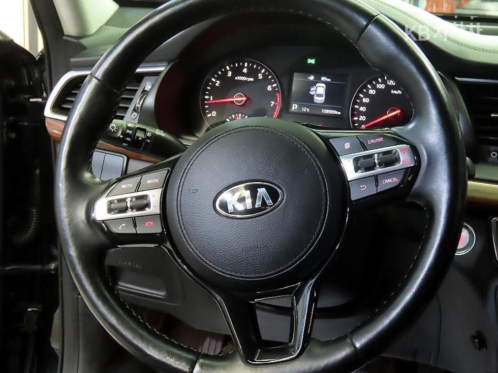 Kia All New K72.4 GDI Prestige - 8