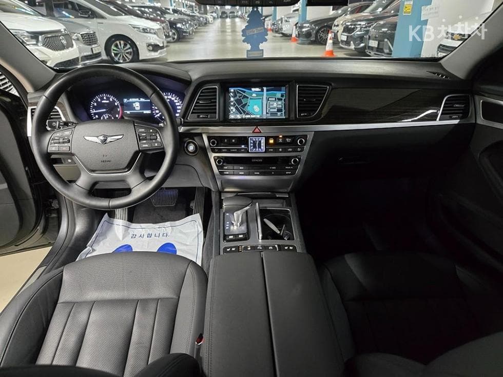 Genesis G803.3 GDI AWD Luxury - 10