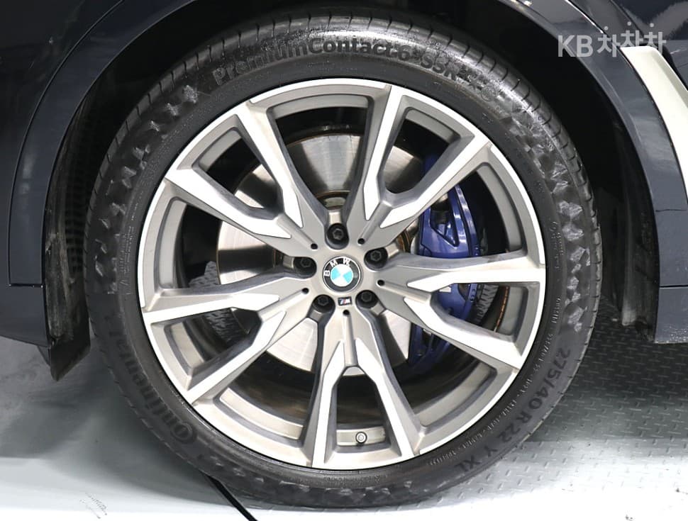 BMW X7(G07)M50i Standard - 17