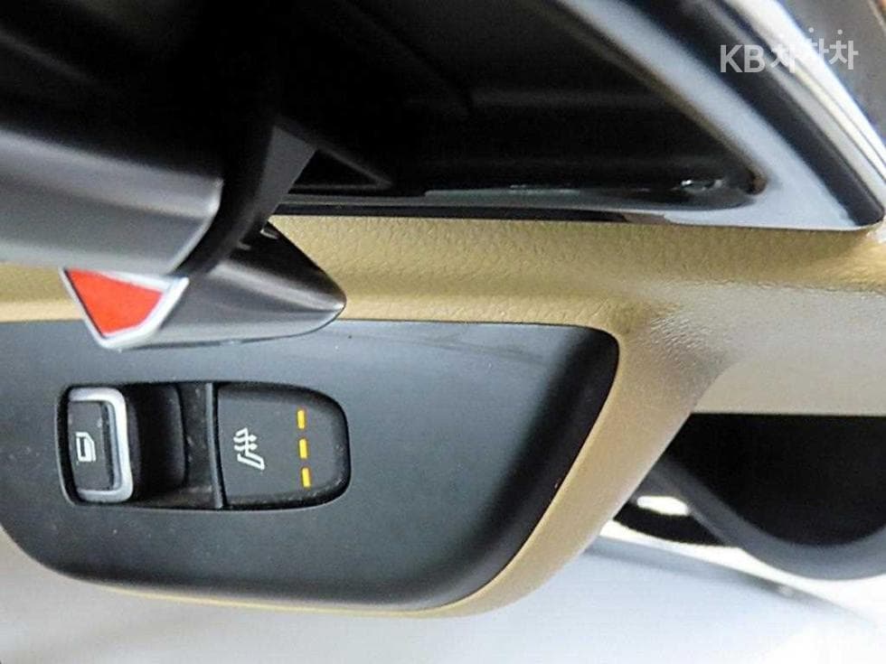 Киа Канивал 4-то поколениеD2.2 9-местен Престиж - 12