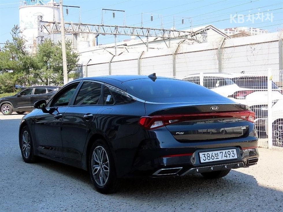 Kia K5 Hybrid 3rd Gen2.0 HEV Noblesse - 2