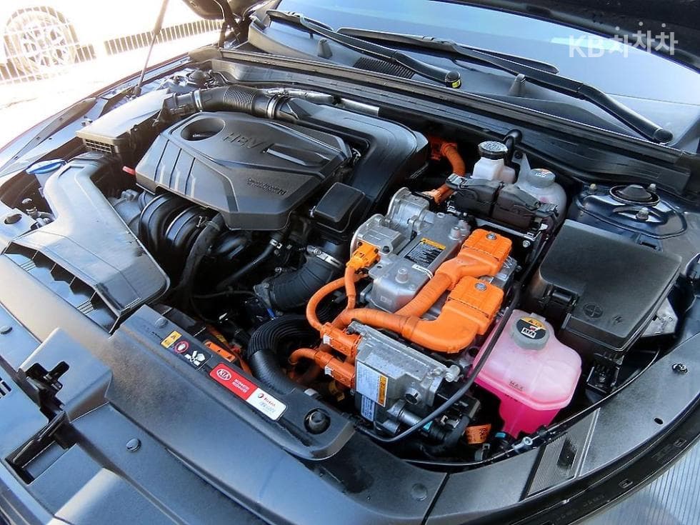 Kia K5 Hybrid 3rd Gen2.0 HEV Noblesse - 18
