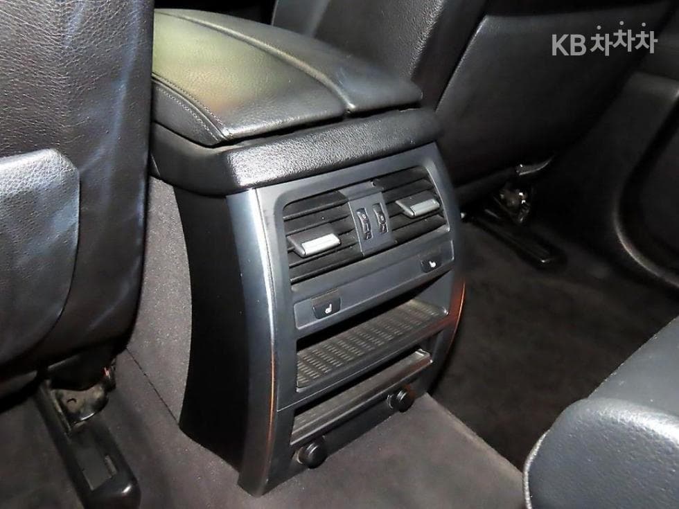 BMW Gran Turismo5 Series GT xDrive F07 - 19