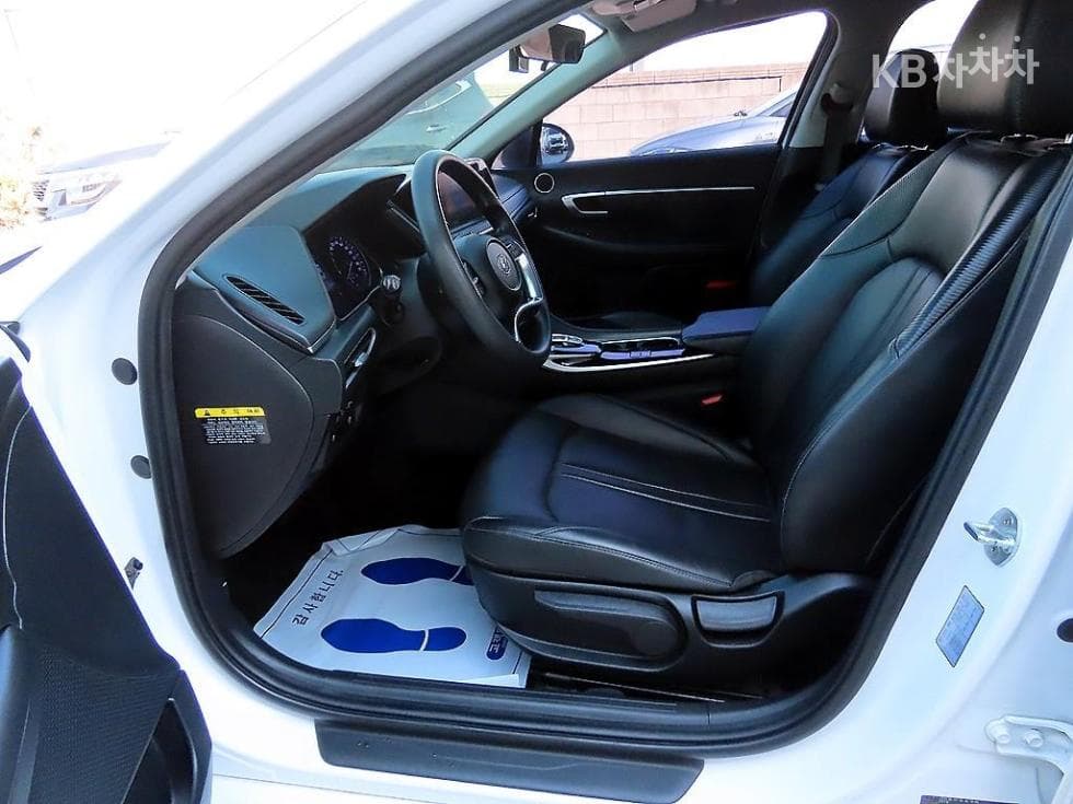 Hyundai Sonata (DN8)2.0 LPG Rental car Smart - 5