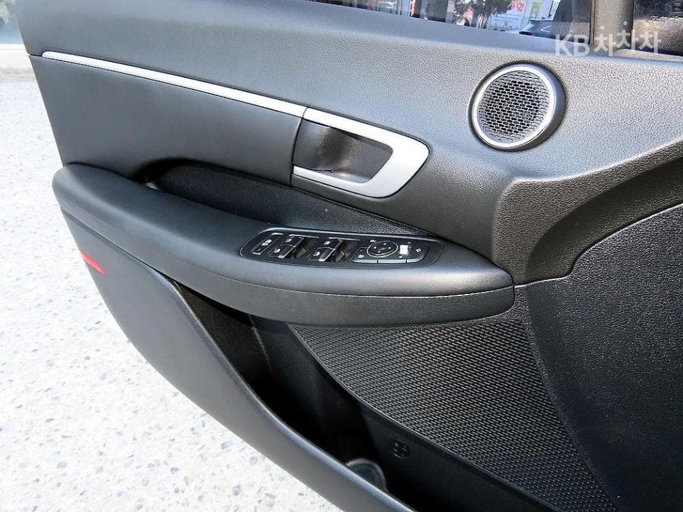 Hyundai Sonata (DN8)2.0 LPG Rental car Smart - 11