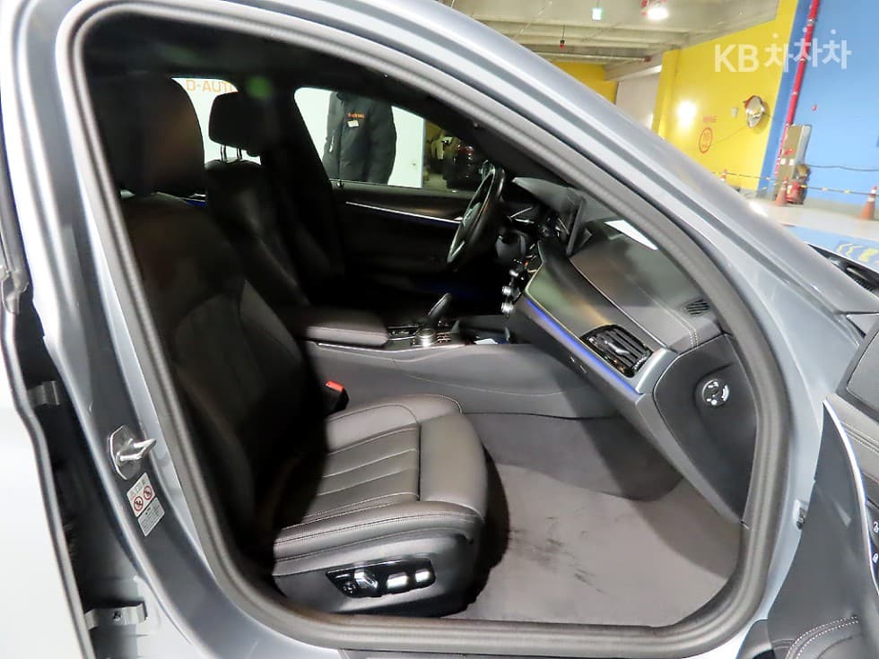 BMW 올New5 Series (G30)520i M Sport - 7
