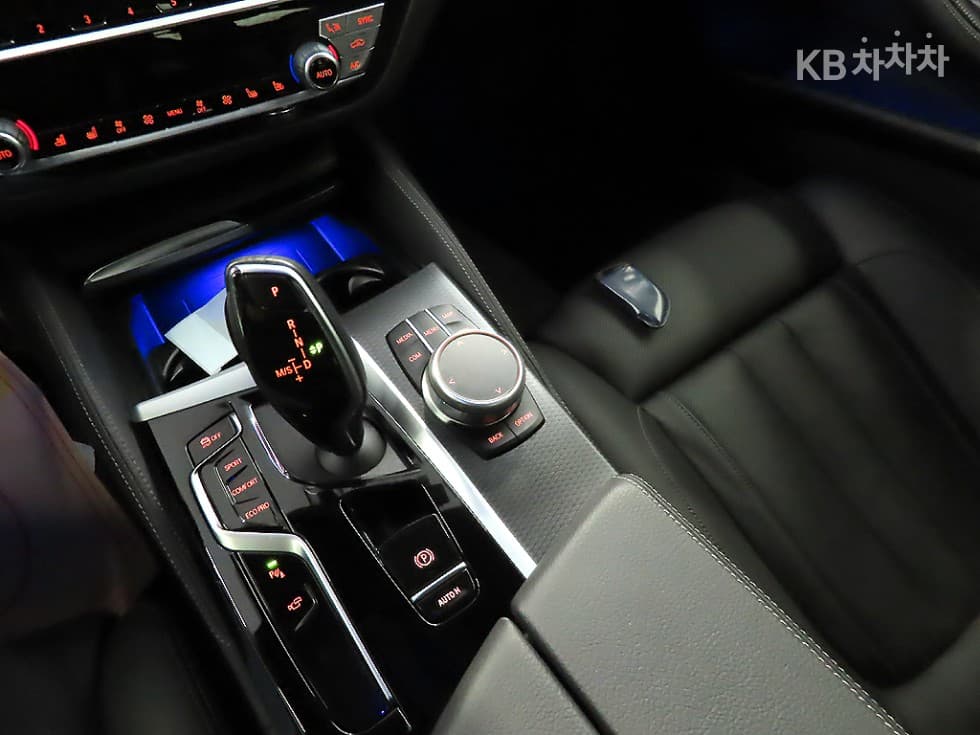 BMW 올New5 Series (G30)520i M Sport - 12