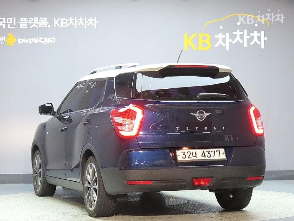 КейДжи Мобилити Тиволи Air2WD IX - 4