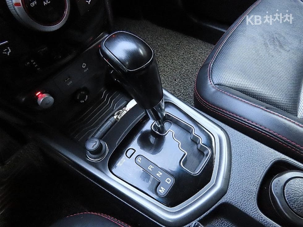КейДжи Мобилити Тиволи Air2WD IX - 9