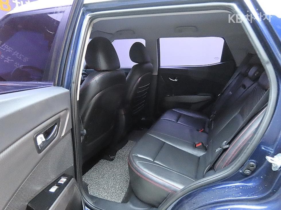 КейДжи Мобилити Тиволи Air2WD IX - 11