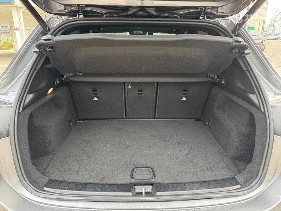 Mercedes-Benz GLA H247M-AMG GLA 45 4Matic+ Стандартен - 17