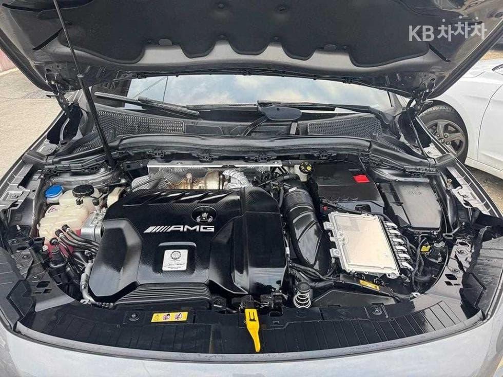 Mercedes-Benz GLA H247M-AMG GLA 45 4Matic+ Стандартен - 18