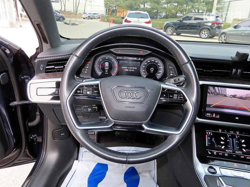 Audi A6(C8)40 Turbo Diesel Injection Quattro Premium - 8