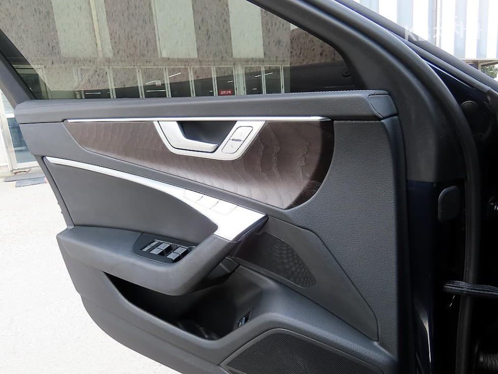 Audi A6(C8)40 Turbo Diesel Injection Quattro Premium - 12