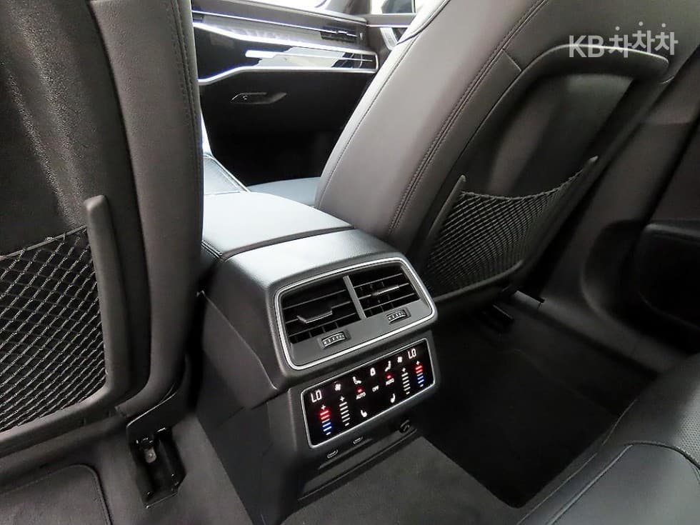 Audi A6(C8)40 Turbo Diesel Injection Quattro Premium - 16