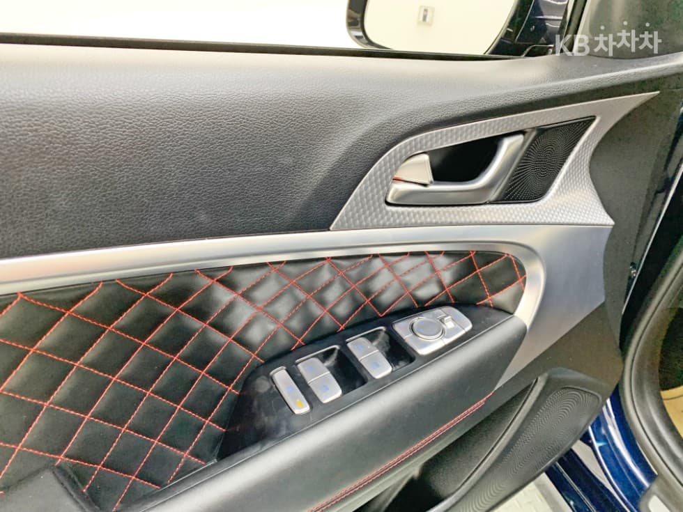 Genesis G702.0T AWD Sport Package - 16