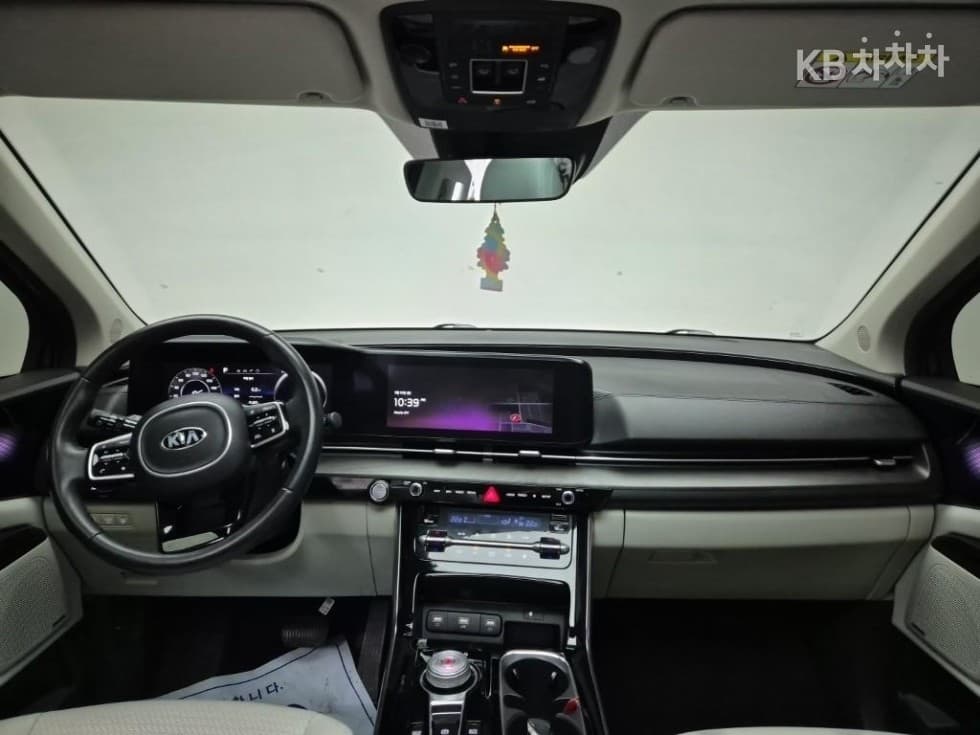 Kia Carnival 4th generationD2.2 9-seater Signature - 7