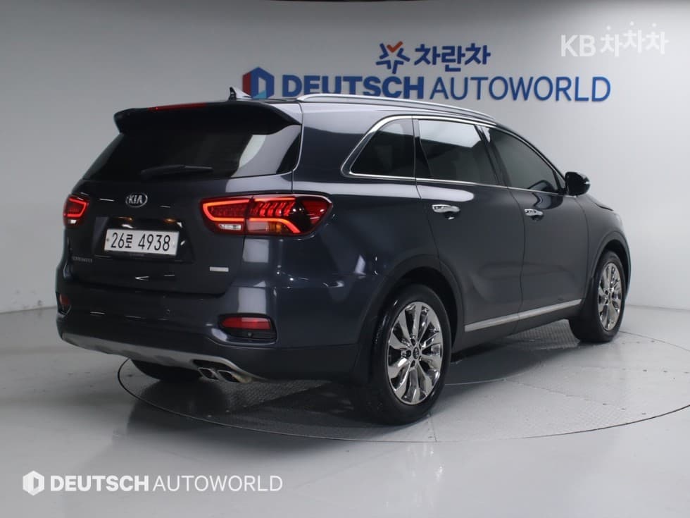 Киа The New (фейслифт) Sorento2.0 Дизел 2WD Noblesse - 2
