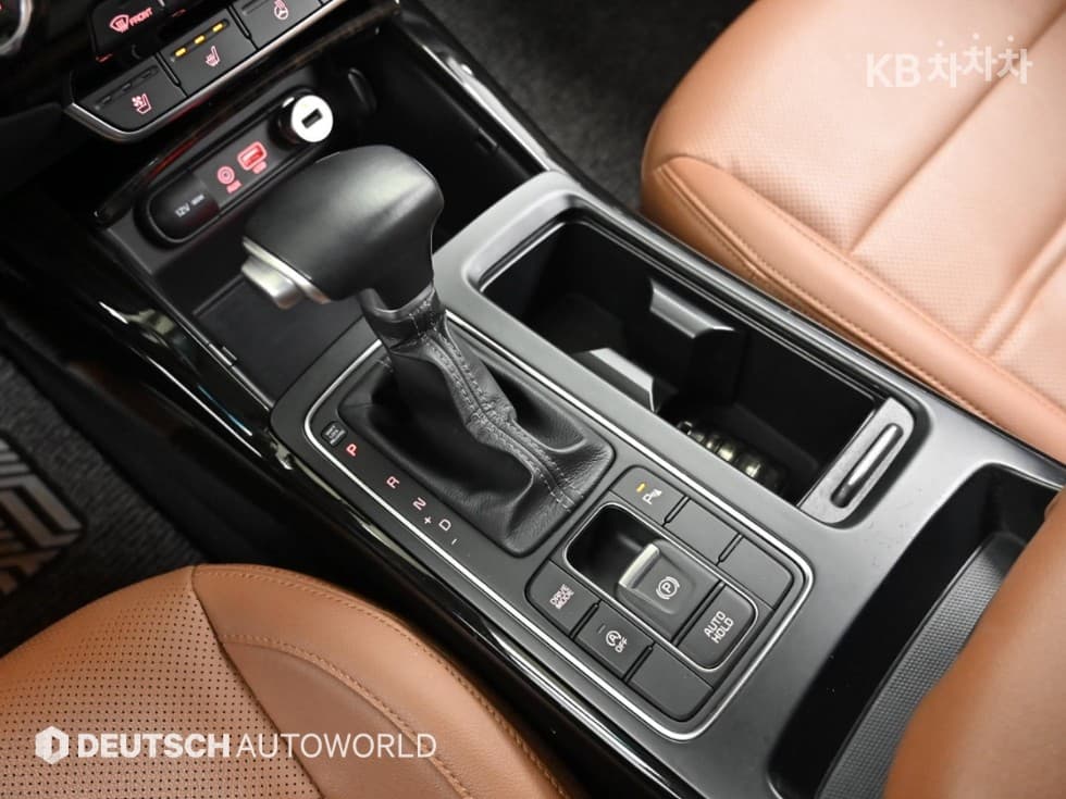 Киа The New (фейслифт) Sorento2.0 Дизел 2WD Noblesse - 9