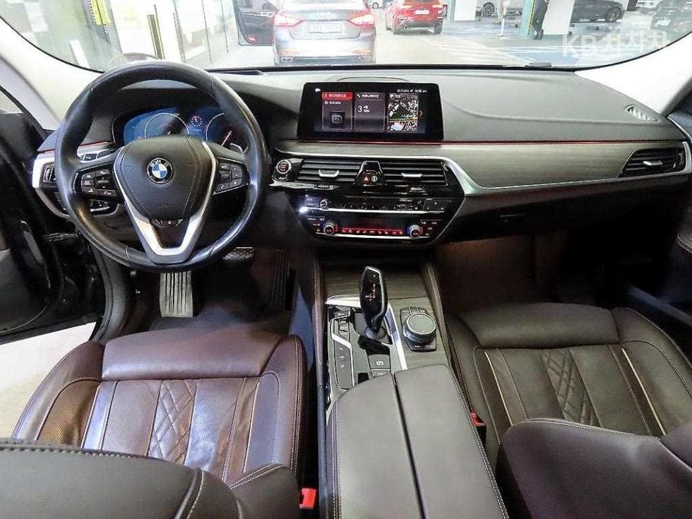 BMW Gran Turismo6 Series GT 630d xDrive Luxury Line - 10