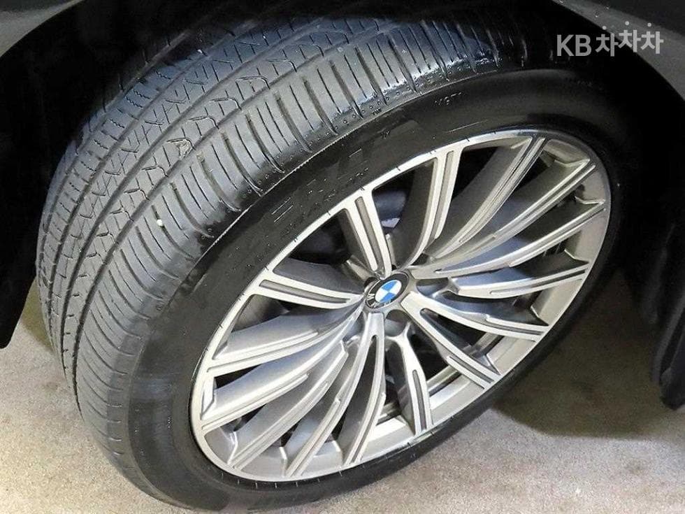 BMW Gran Turismo6 Series GT 630d xDrive Luxury Line - 20