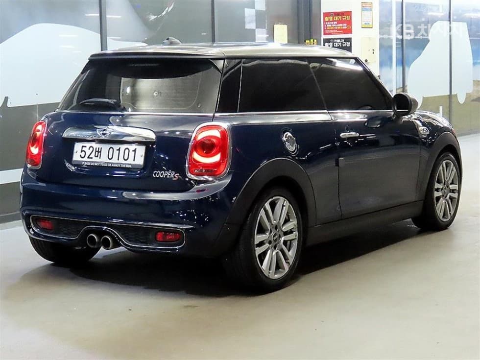 Mini Cooper 3도어S 2.0 Seven Edition - 4
