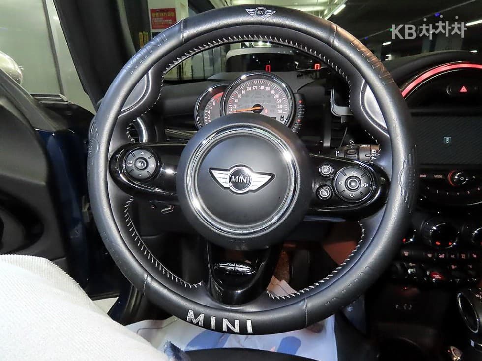 Mini Cooper 3도어S 2.0 Seven Edition - 8