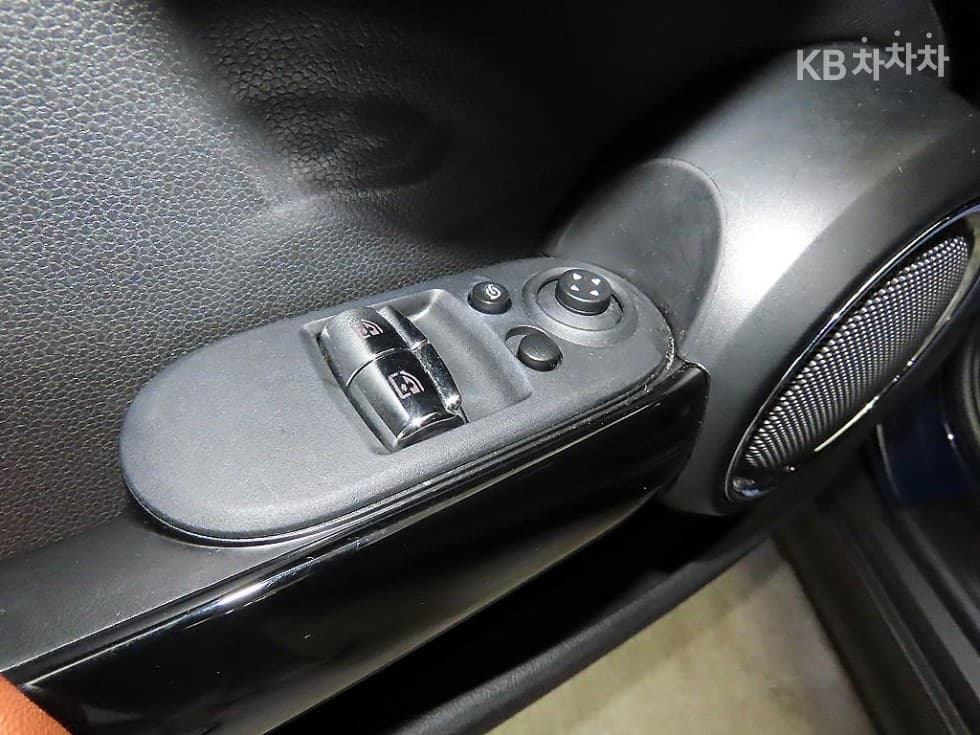 Mini Cooper 3도어S 2.0 Seven Edition - 13