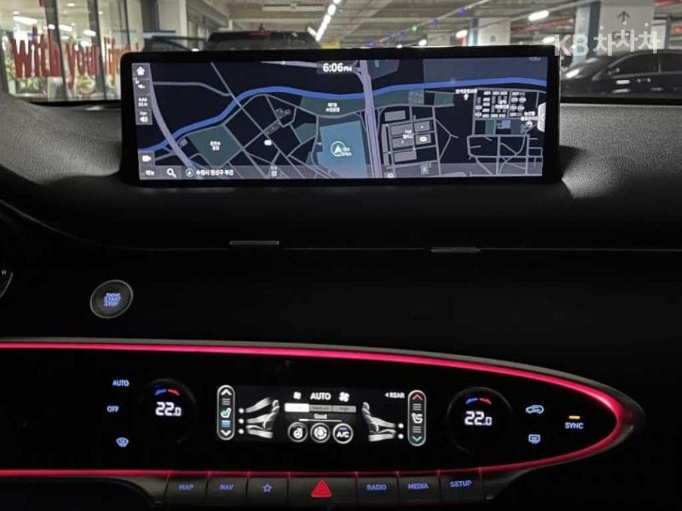 Дженезис GV70Бензин 2.5T AWD - 10