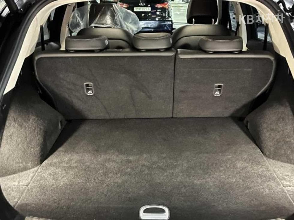 Дженезис GV70Бензин 2.5T AWD - 14