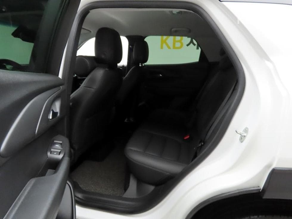 GM Korea Trailblazer1.35 Gasoline 2WD Premier - 13