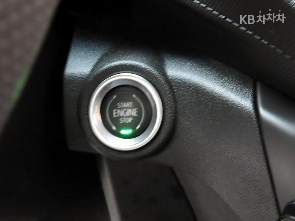 GM Korea Trailblazer1.35 Gasoline 2WD Premier - 16