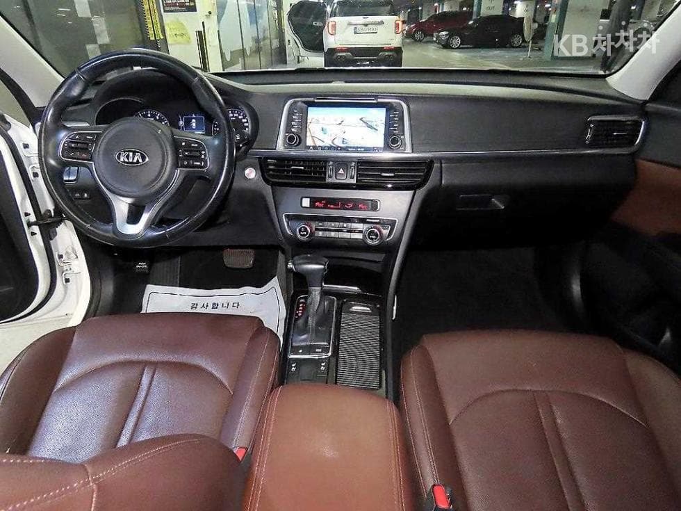 Kia K5 Second generation2.0 Gasoline MX Noblesse - 10
