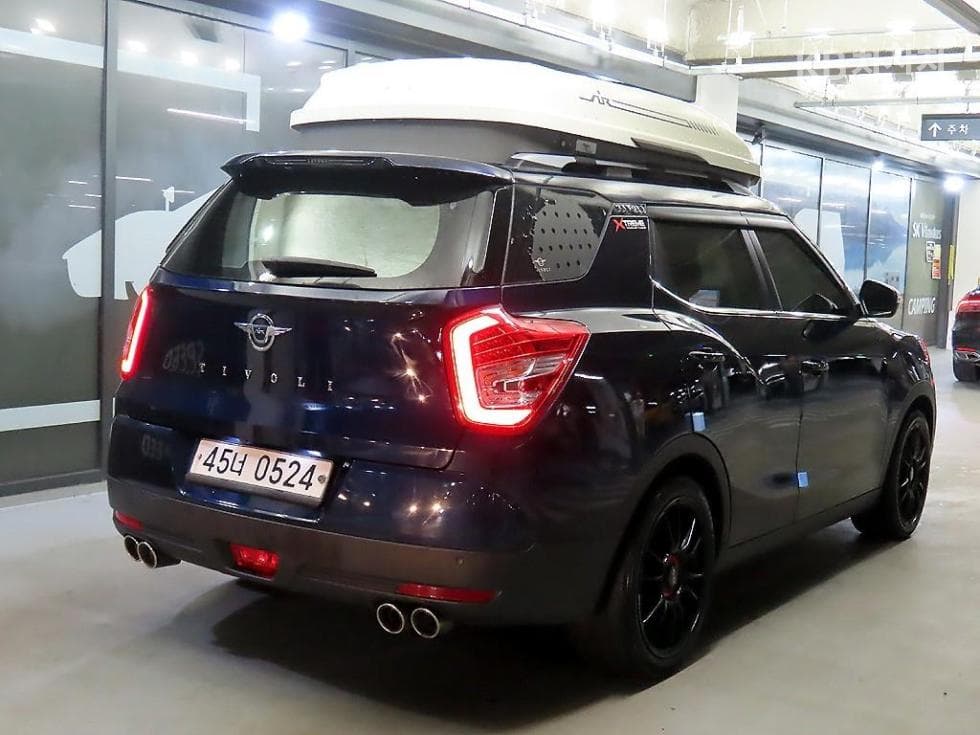 KG Mobility Tivoli Air2WD IX Plus 패키지 - 4