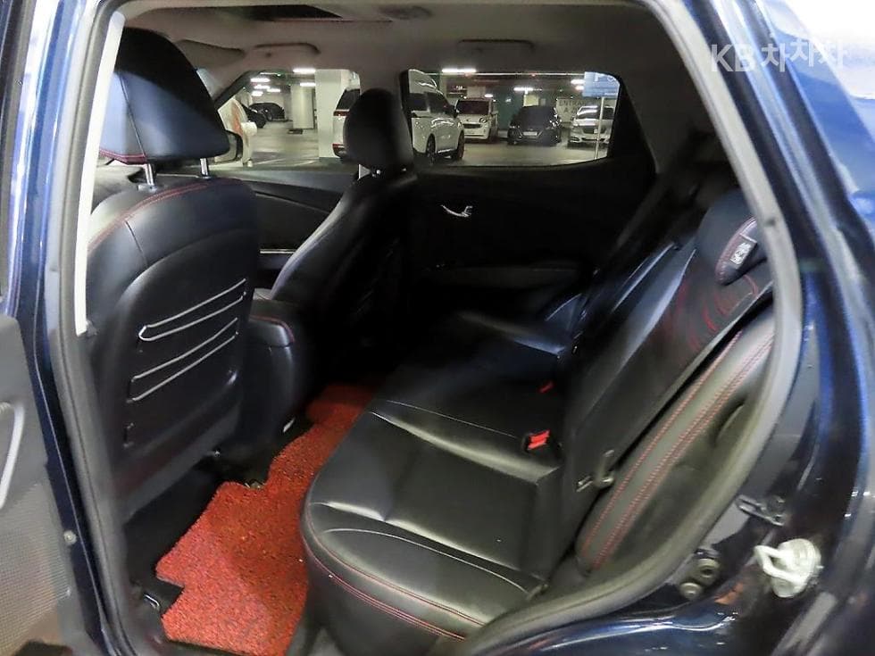 KG Mobility Tivoli Air2WD IX Plus 패키지 - 7