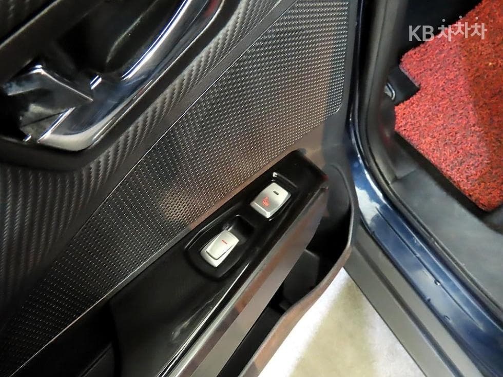 KG Mobility Tivoli Air2WD IX Plus 패키지 - 16
