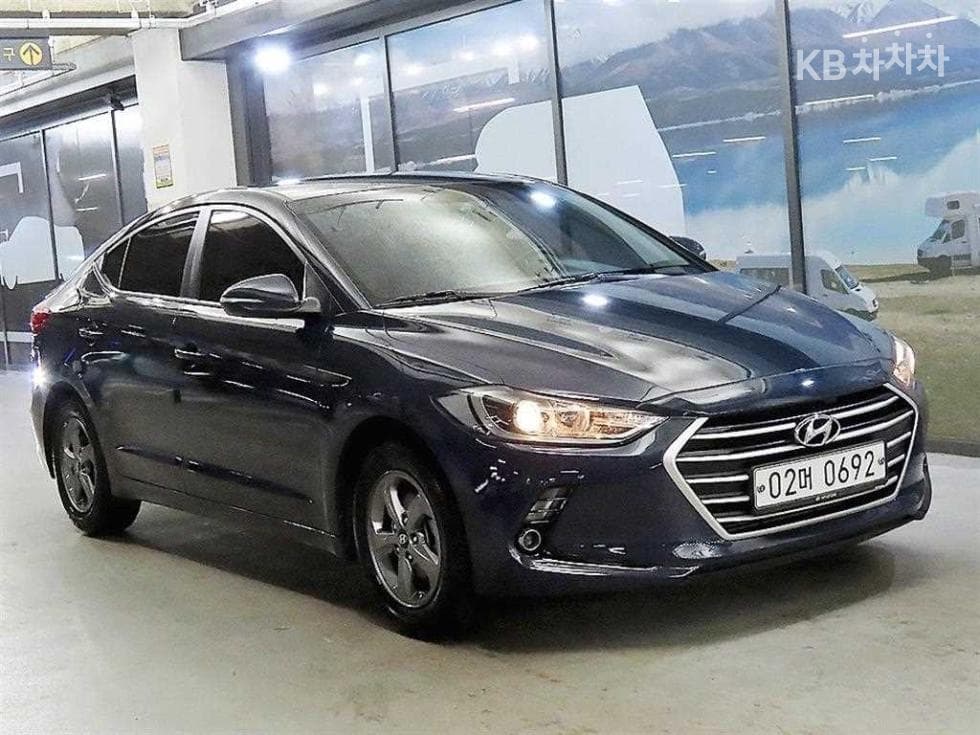Hyundai Avante (Elantra)AD 1.6 e-VGT Smart - Image 1