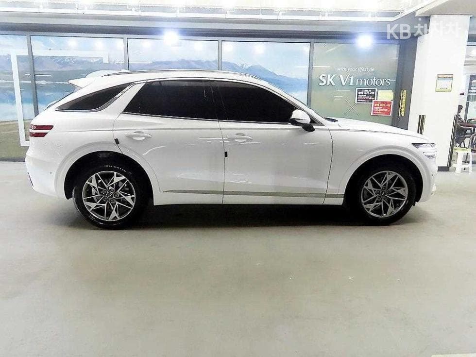 Дженезис GV70Бензин 2.5T 2WD - 3
