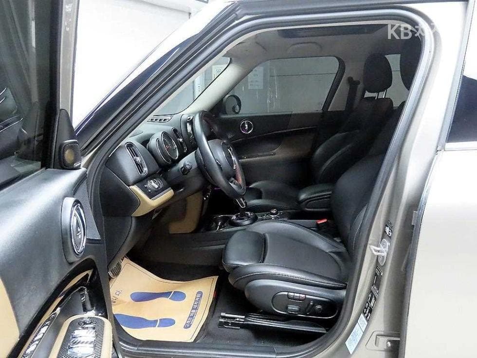 Мини Countryman (F60)2.0 Cooper S All4 Стандартен - 5
