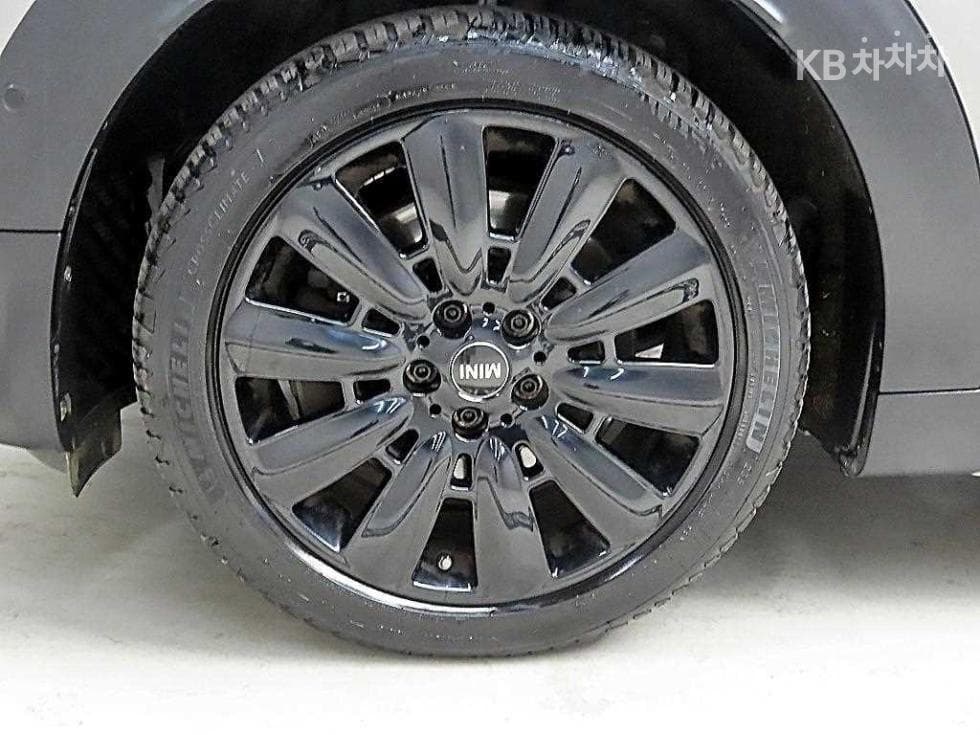 Мини Countryman (F60)2.0 Cooper S All4 Стандартен - 20