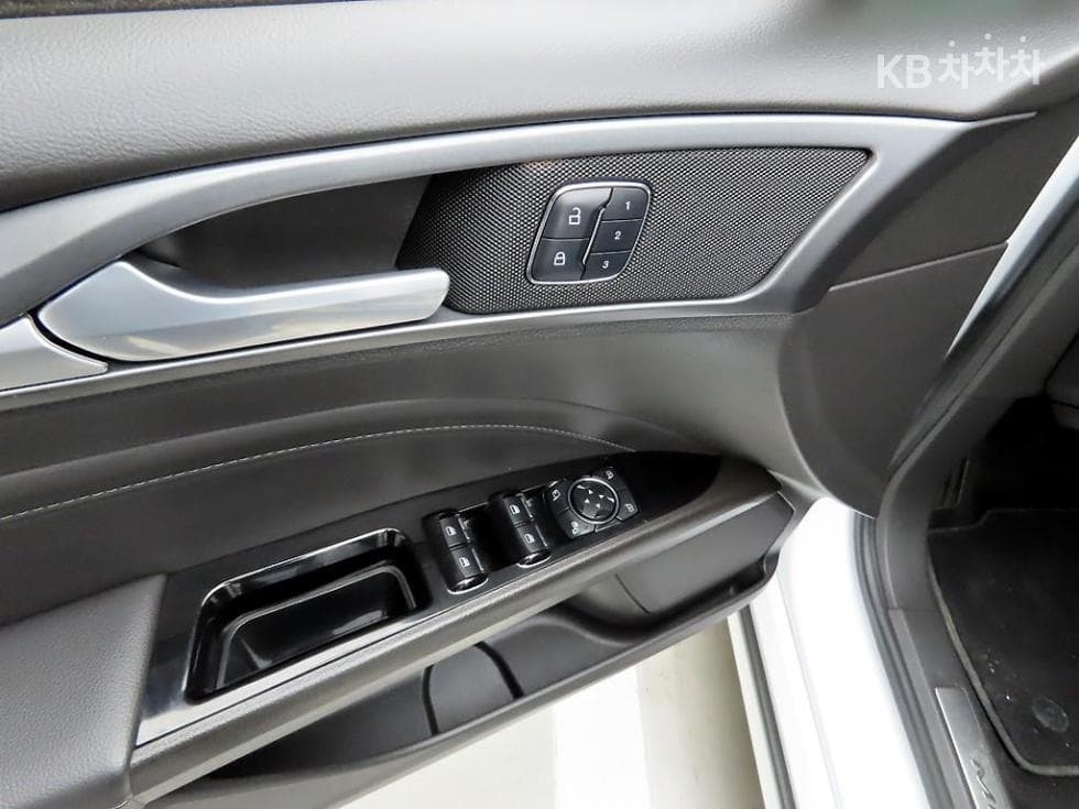 Ford All New 몬데오2.0 TDCi (Diesel) 트렌드 - 12