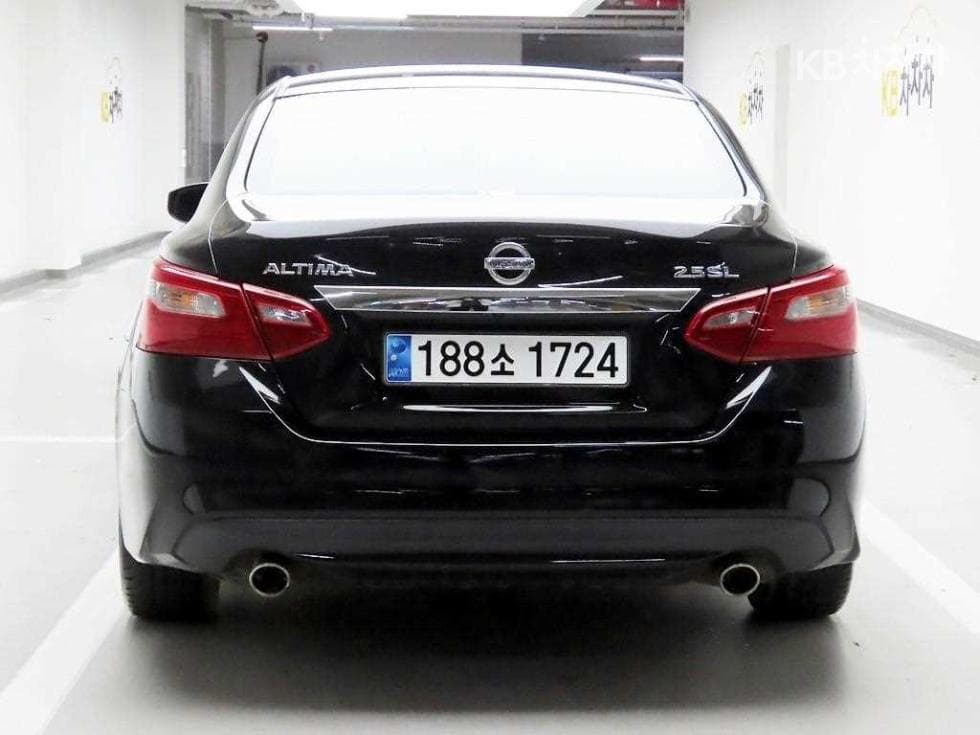 Nissan 알티마2.5 - 3
