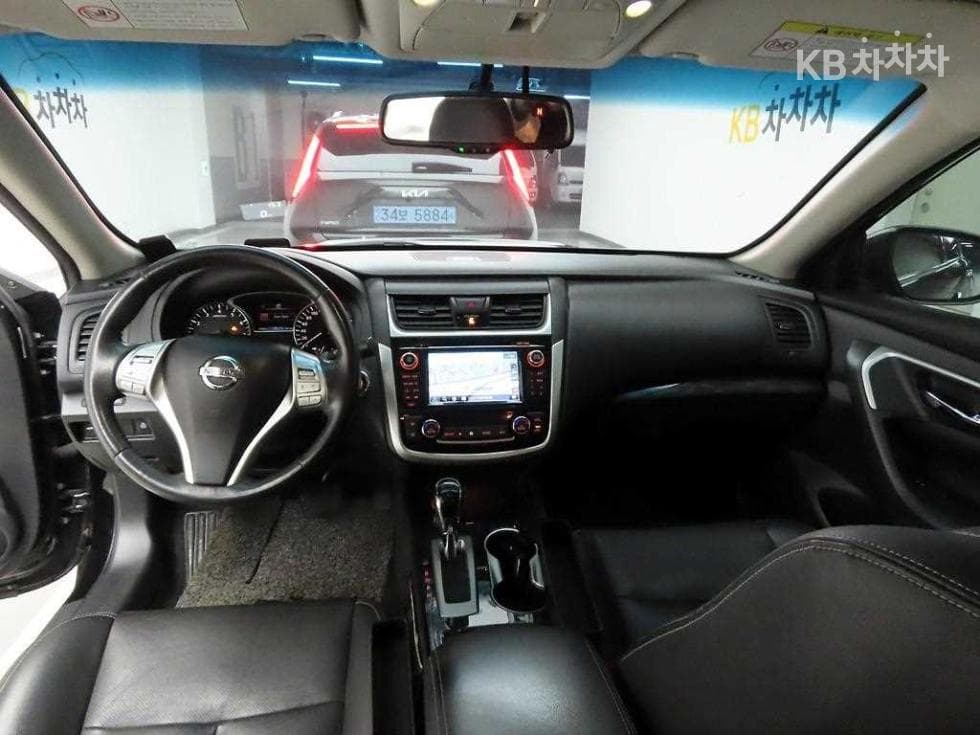 Nissan 알티마2.5 - 7