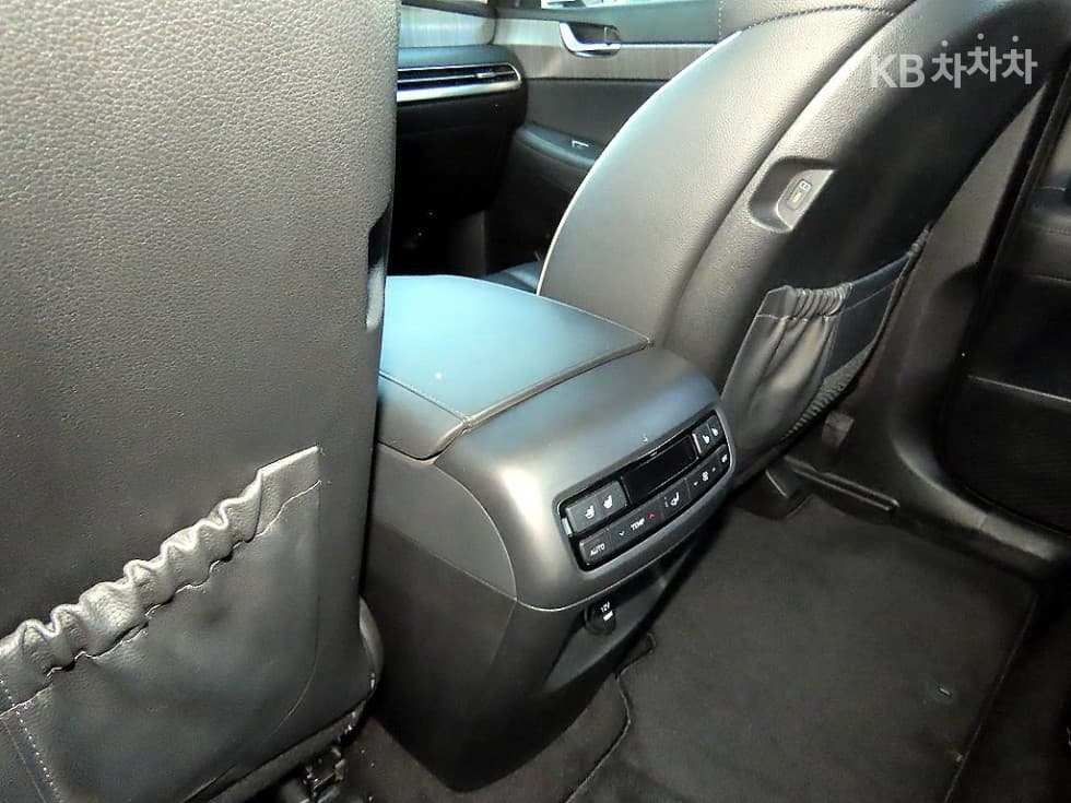 Hyundai The New (facelift) Palisade3.8 Gasoline 4WD Prestige - 15
