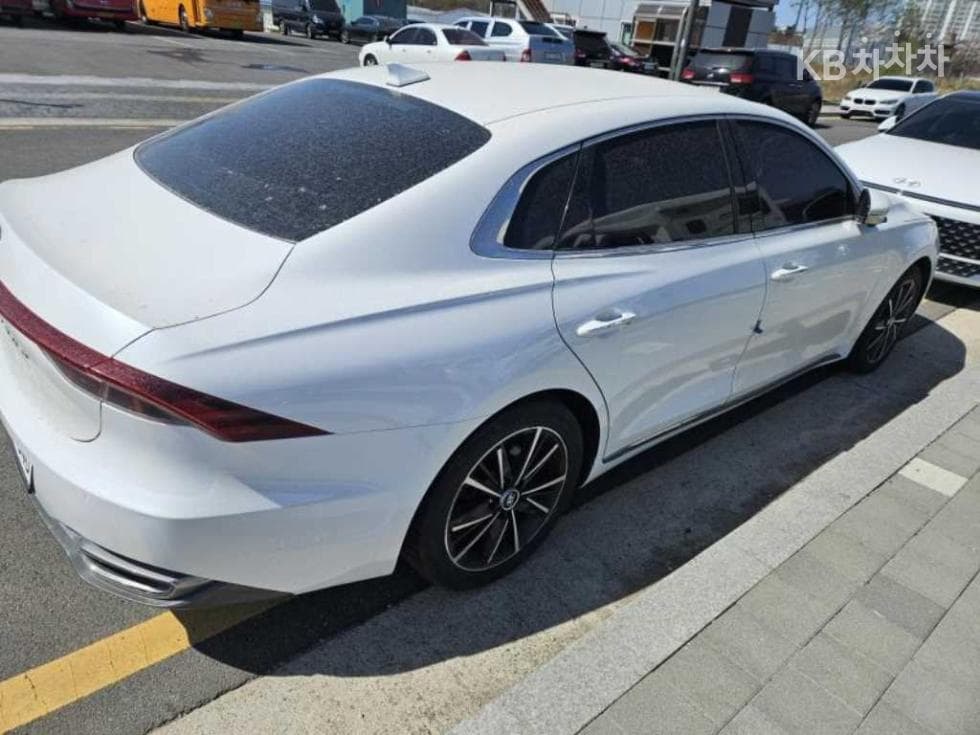 Hyundai The New (facelift) Grandeur (Azera)LPi 3.0 Exclusive - 4